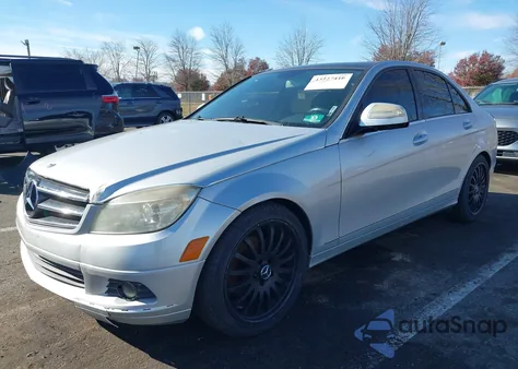 2008 Mercedes-Benz C 300 Luxury 4Matic/Sport 4Matic из США, поврежденный, VIN WDDGF81X48F092641